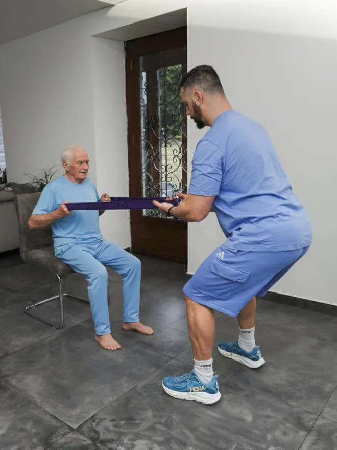 Douglas Petigny aide Guy à se renforcer